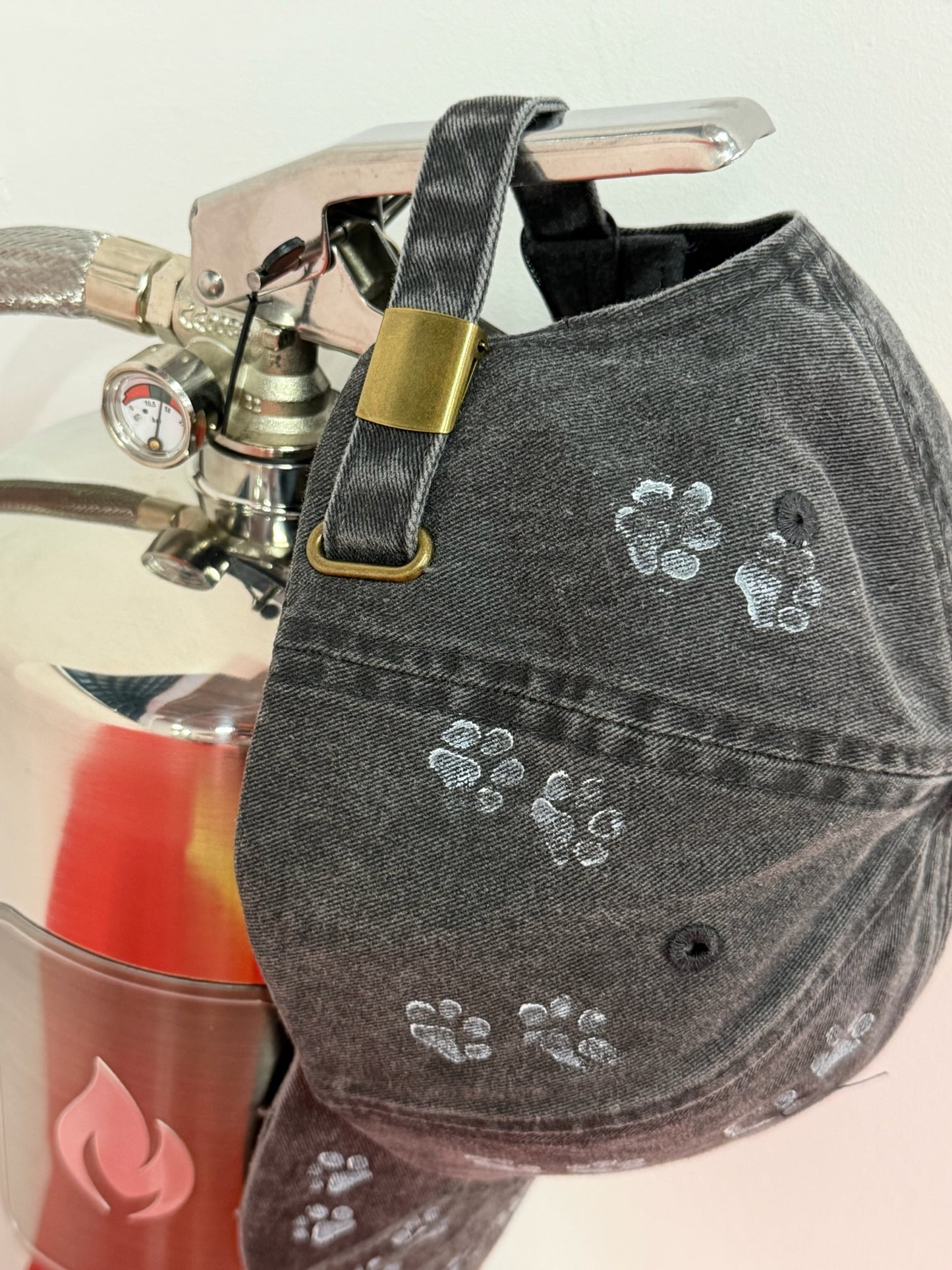 Cap Missing Cat Grey